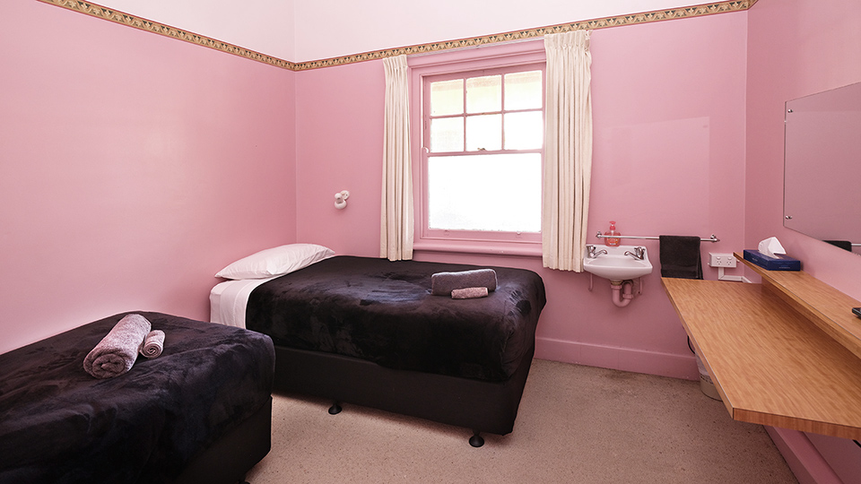 Twin Room 4