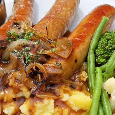 Walwa Hotel Meals Bangers Mash